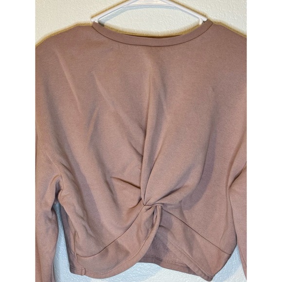 H&M Divided Long Sleeve Cropped Sweatshirt Twisted Front Knot‎ Size Small - Picture 1 of 5